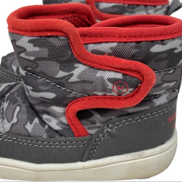 Baby Surprize by Stride Rite Aster Boots - Gray Red White Easy On Size 4M - Picture 4 of 9